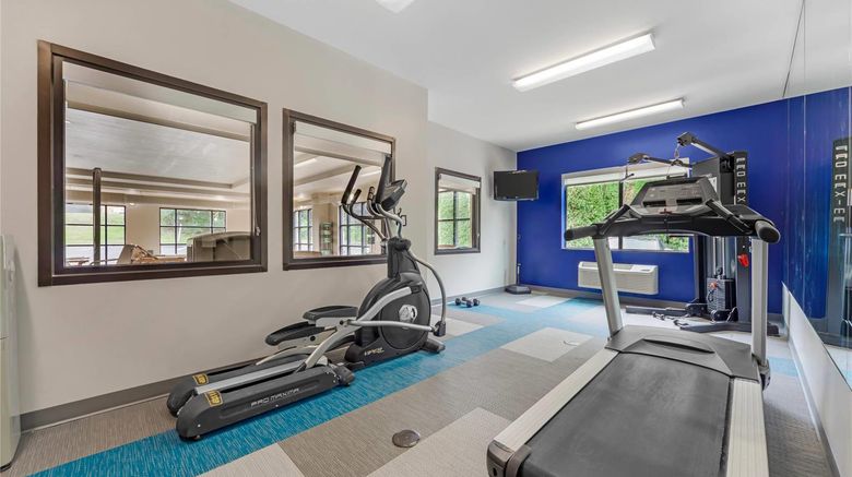 <b>Comfort Suites Lewisburg Health</b>. Images powered by <a href="https://iceportal.shijigroup.com/" title="IcePortal" target="_blank">IcePortal</a>.