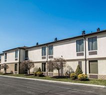 Quality Inn & Sts NJ State Capital Area Exterior