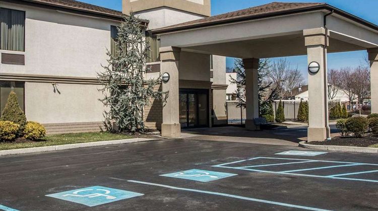 Quality Inn & Sts NJ State Capital Area Exterior