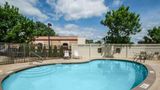 Quality Inn & Sts NJ State Capital Area Pool