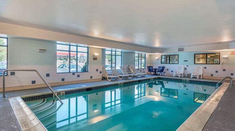 <b>Comfort Inn Williamsport Pool</b>. Images powered by <a href="https://iceportal.shijigroup.com/" title="IcePortal" target="_blank">IcePortal</a>.