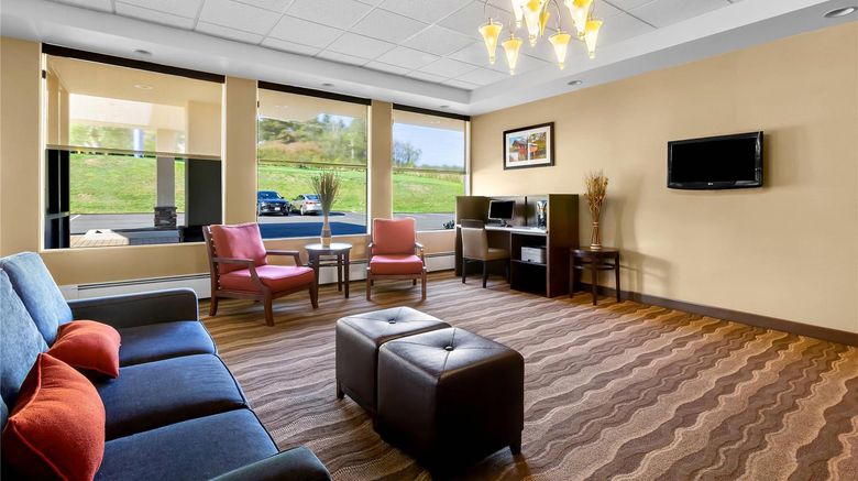 <b>Comfort Inn Somerset Lobby</b>. Images powered by <a href="https://iceportal.shijigroup.com/" title="IcePortal" target="_blank">IcePortal</a>.
