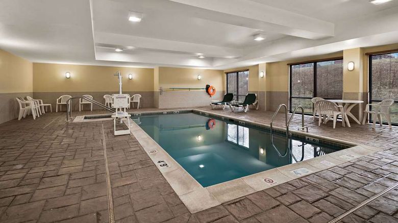 <b>Comfort Suites Hummelstown Pool</b>. Images powered by <a href="https://iceportal.shijigroup.com/" title="IcePortal" target="_blank">IcePortal</a>.