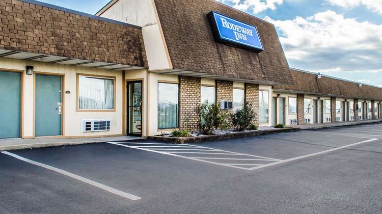 Rodeway Inn Shippensburg Exterior
