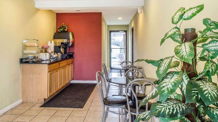 Rodeway Inn Shippensburg Restaurant