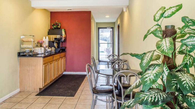 <b>Rodeway Inn Shippensburg Restaurant</b>. Images powered by <a href="https://iceportal.shijigroup.com/" title="IcePortal" target="_blank">IcePortal</a>.