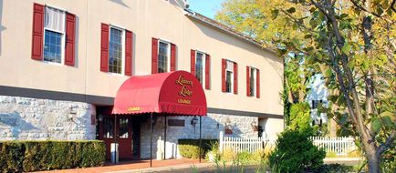 Rodeway Inn & Suites Lantern Lodge Exterior