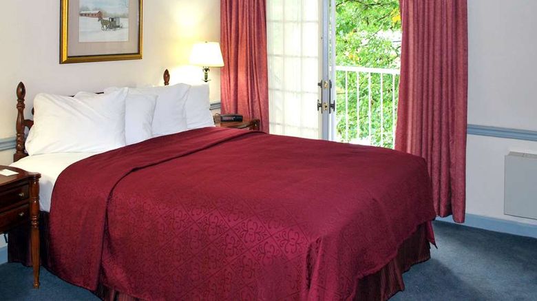 <b>Rodeway Inn & Suites Lantern Lodge Room</b>. Images powered by <a href="https://iceportal.shijigroup.com/" title="IcePortal" target="_blank">IcePortal</a>.