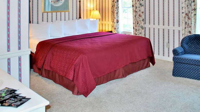 <b>Rodeway Inn & Suites Lantern Lodge Suite</b>. Images powered by <a href="https://iceportal.shijigroup.com/" title="IcePortal" target="_blank">IcePortal</a>.