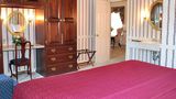Rodeway Inn & Suites Lantern Lodge Suite