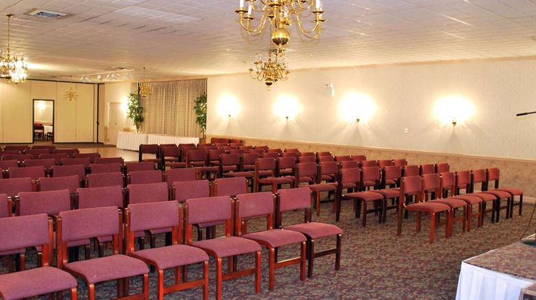 <b>Rodeway Inn & Suites Lantern Lodge Meeting</b>. Images powered by <a href="https://iceportal.shijigroup.com/" title="IcePortal" target="_blank">IcePortal</a>.