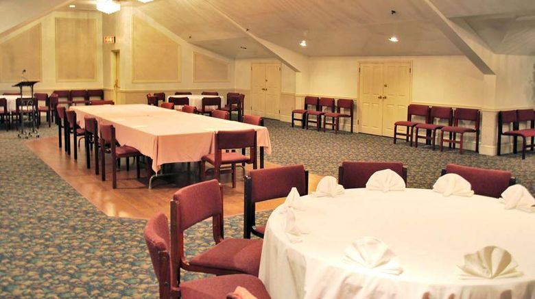 <b>Rodeway Inn & Suites Lantern Lodge Meeting</b>. Images powered by <a href="https://iceportal.shijigroup.com/" title="IcePortal" target="_blank">IcePortal</a>.