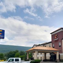 Comfort Suites