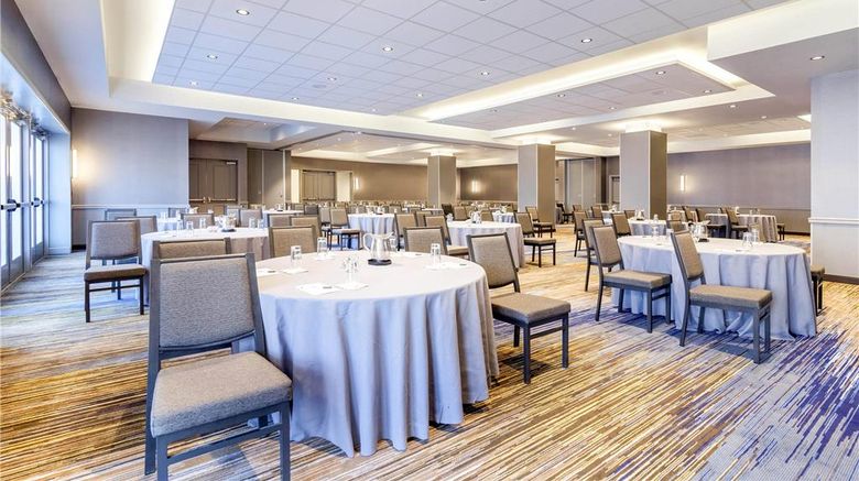 <b>Cambria Hotel Pittsburgh - Downtown Meeting</b>. Images powered by <a href="https://iceportal.shijigroup.com/" title="IcePortal" target="_blank">IcePortal</a>.