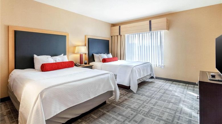 <b>Cambria Hotel Pittsburgh - Downtown Room</b>. Images powered by <a href="https://iceportal.shijigroup.com/" title="IcePortal" target="_blank">IcePortal</a>.