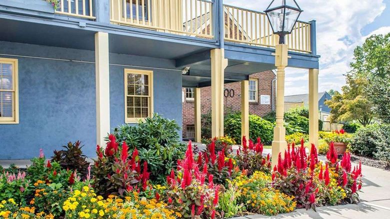 <b>Clarion Inn-Historic Strasburg Inn Exterior</b>. Images powered by <a href="https://iceportal.shijigroup.com/" title="IcePortal" target="_blank">IcePortal</a>.