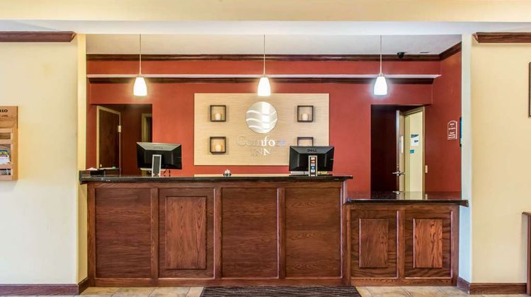 Red Roof Inn & Suites Bloomsburg Mifflin Lobby