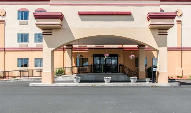 Econo Lodge Carlisle Exterior