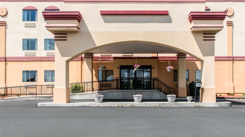 Econo Lodge Carlisle Exterior. Images powered by <a href="https://iceportal.shijigroup.com" target="_blank" rel="noopener">Ice Portal</a>.