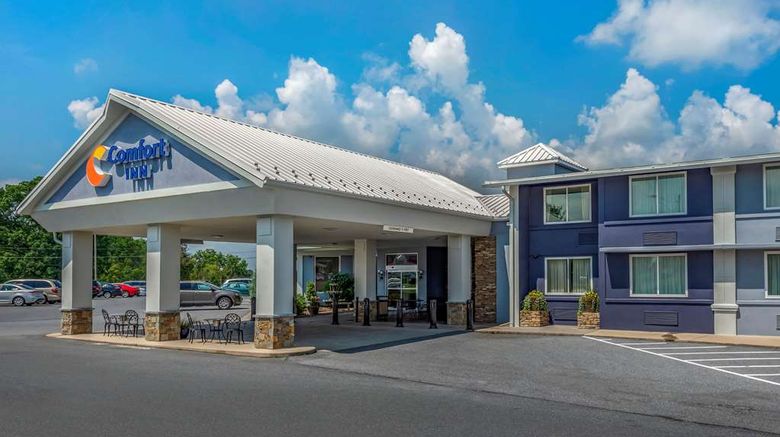 Comfort Inn of Lancaster County North Exterior. Images powered by <a href="https://iceportal.shijigroup.com" target="_blank" rel="noopener">Ice Portal</a>.