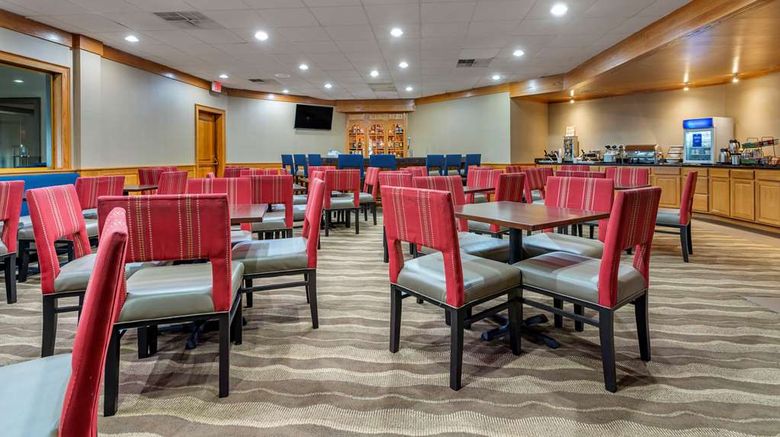 <b>Comfort Inn of Lancaster County North Restaurant</b>. Images powered by <a href="https://iceportal.shijigroup.com/" title="IcePortal" target="_blank">IcePortal</a>.