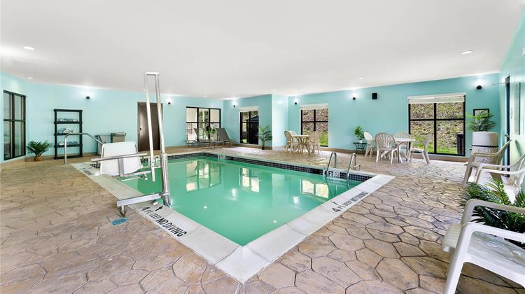 Comfort Inn and Suites Tunkhannock Pool