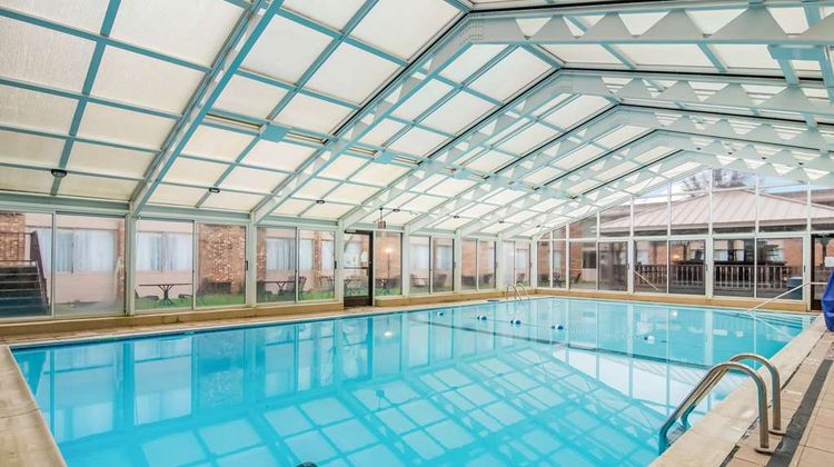 Comfort Inn & Suites Pool