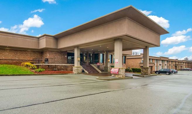 Comfort Inn & Suites Exterior