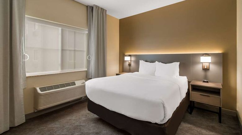 <b>Comfort Inn & Suites Barnesville Room</b>. Images powered by <a href="https://iceportal.shijigroup.com/" title="IcePortal" target="_blank">IcePortal</a>.