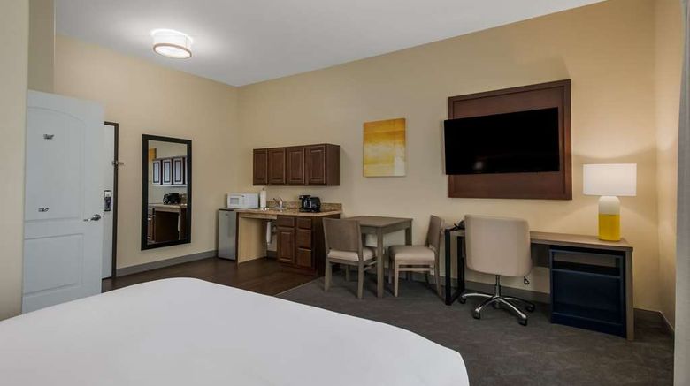 <b>Comfort Inn & Suites Barnesville Room</b>. Images powered by <a href="https://iceportal.shijigroup.com/" title="IcePortal" target="_blank">IcePortal</a>.
