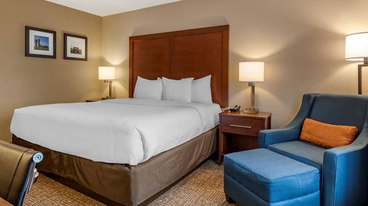 Comfort Inn PA Turnpike-I 81 Room