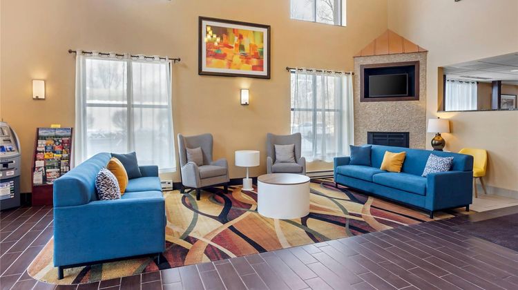Comfort Inn & Suites Sayre Lobby