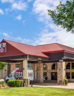 Best Western Plus Ramkota Hotel