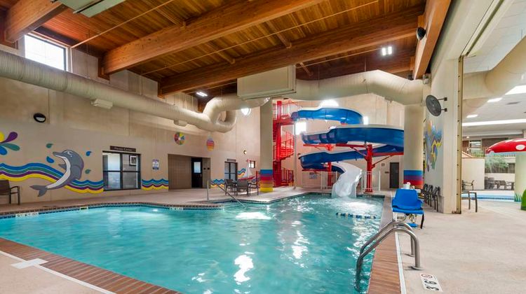 Best Western Plus Ramkota Hotel Pool