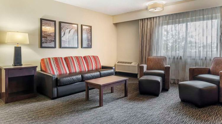 Best Western Plus Ramkota Hotel Room