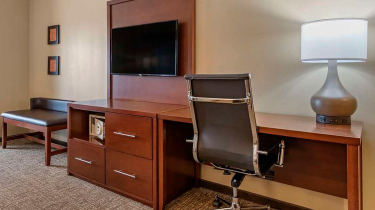 Comfort Suites Manheim Lancaster Suite