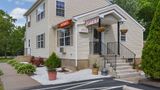 Rodeway Inn Exterior