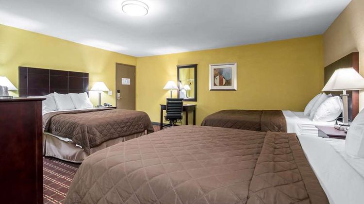Rodeway Inn Towanda Room
