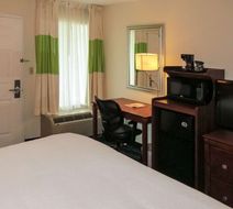 Quality Inn Cranberry Township Room