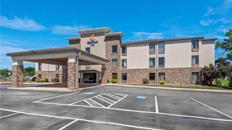 Comfort Inn Chambersburg Exterior