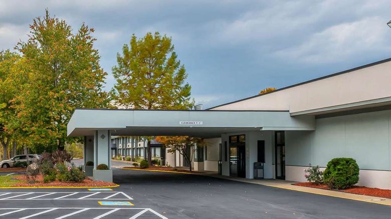 <b>Clarion Inn of Belle Vernon Exterior</b>. Images powered by <a href="https://iceportal.shijigroup.com/" title="IcePortal" target="_blank">IcePortal</a>.