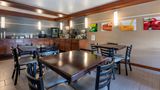 <b>Quality Inn & Suites Warren Restaurant</b>. Images powered by <a href="https://iceportal.shijigroup.com/" title="IcePortal" target="_blank">IcePortal</a>.