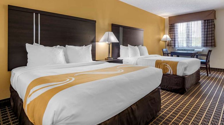 <b>Quality Inn & Suites Warren Room</b>. Images powered by <a href="https://iceportal.shijigroup.com/" title="IcePortal" target="_blank">IcePortal</a>.