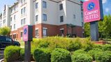 Comfort Suites Exterior