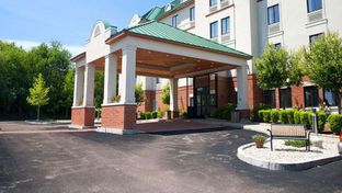 Comfort Suites