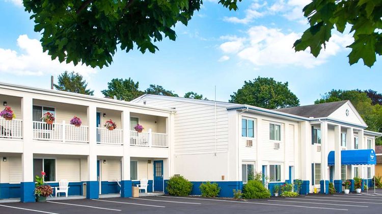 Rodeway Inn Middletown - Newport Exterior