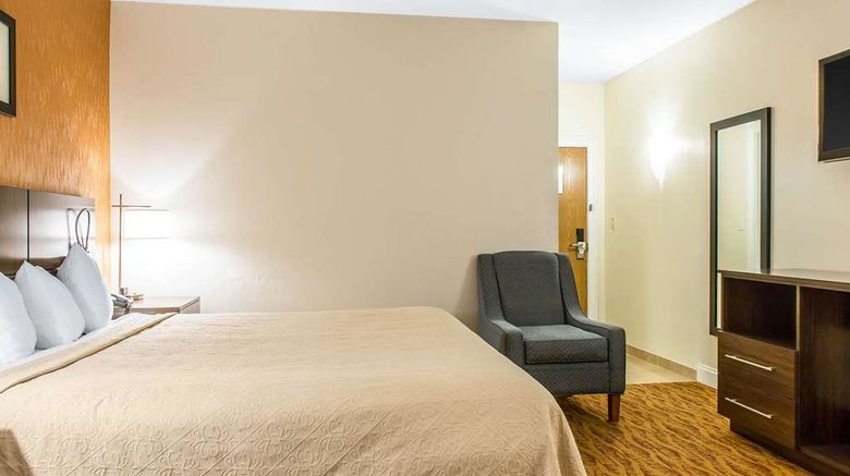 <b>Quality Inn & Suites Middletown Room</b>. Images powered by <a href="https://iceportal.shijigroup.com/" title="IcePortal" target="_blank">IcePortal</a>.