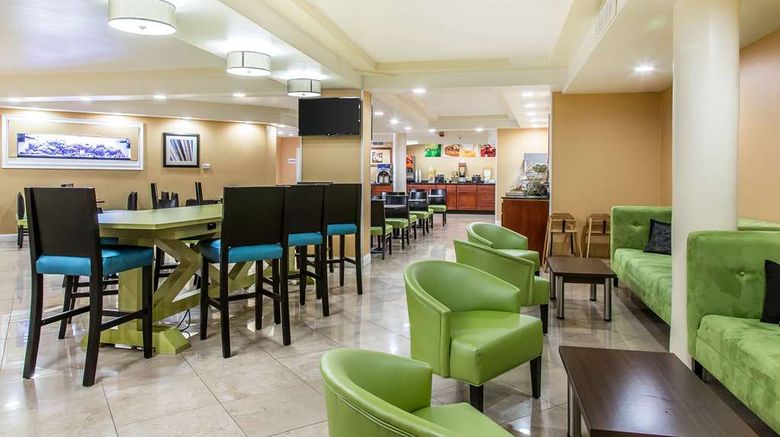 <b>Quality Inn & Suites Middletown Restaurant</b>. Images powered by <a href="https://iceportal.shijigroup.com/" title="IcePortal" target="_blank">IcePortal</a>.