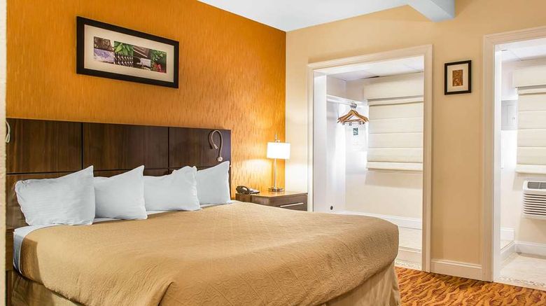 <b>Quality Inn & Suites Middletown Suite</b>. Images powered by <a href="https://iceportal.shijigroup.com/" title="IcePortal" target="_blank">IcePortal</a>.