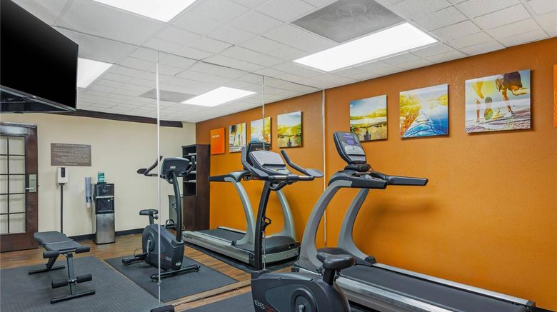 <b>Comfort Suites Sumter Health</b>. Images powered by <a href="https://iceportal.shijigroup.com/" title="IcePortal" target="_blank">IcePortal</a>.